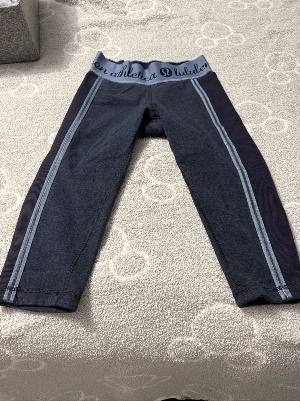 lululemon athletica Navy and Gray Girls' Leggings-(A9)